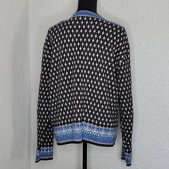 Skjaeveland | Cotton Sweater  - Picture 5 of 5